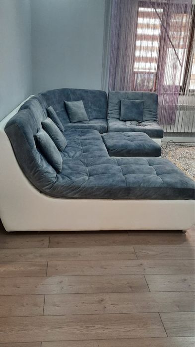 Продается диван большой