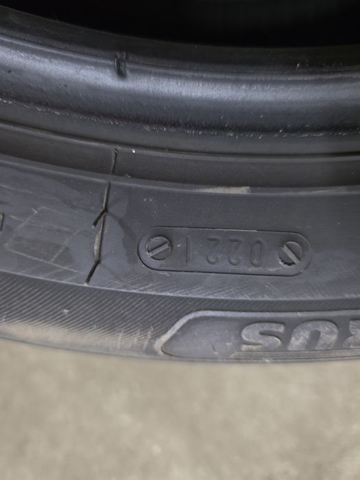 2 anvelope 225 50 R 16 Taurus vara