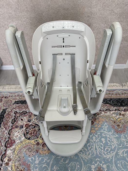 Стульчик для кормления Peg Perego