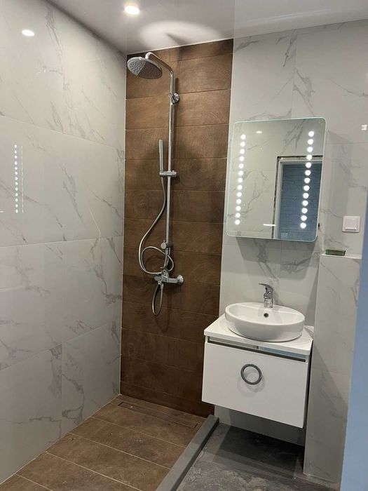 Продава се Двустаен апартамент в Пловдив, Тракия - 81 кв.м за 1976 €/кв.м - Снимка #10