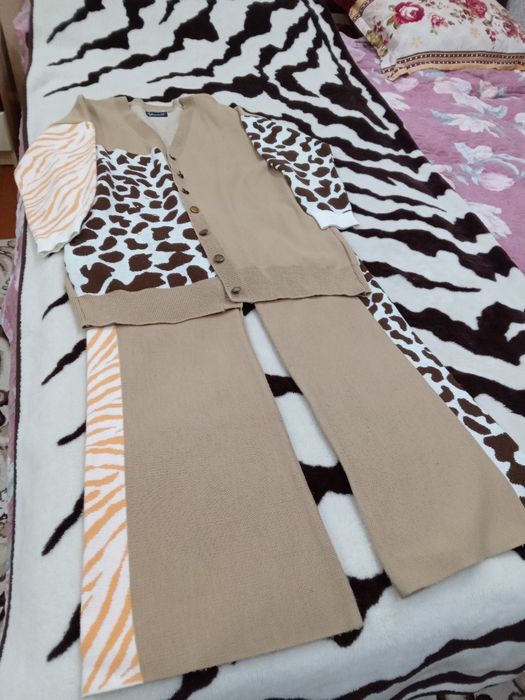 Женская      одежда