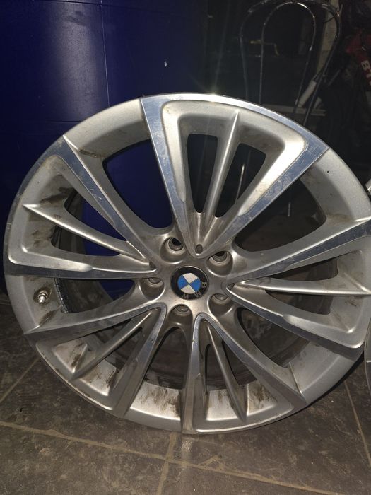 Vand jante BMW 18 inch style 643 si cauciucuri de vara
