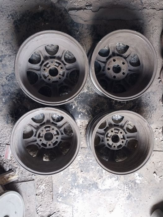 Диски R16 оригинал. Разболтовка 5 114.3.