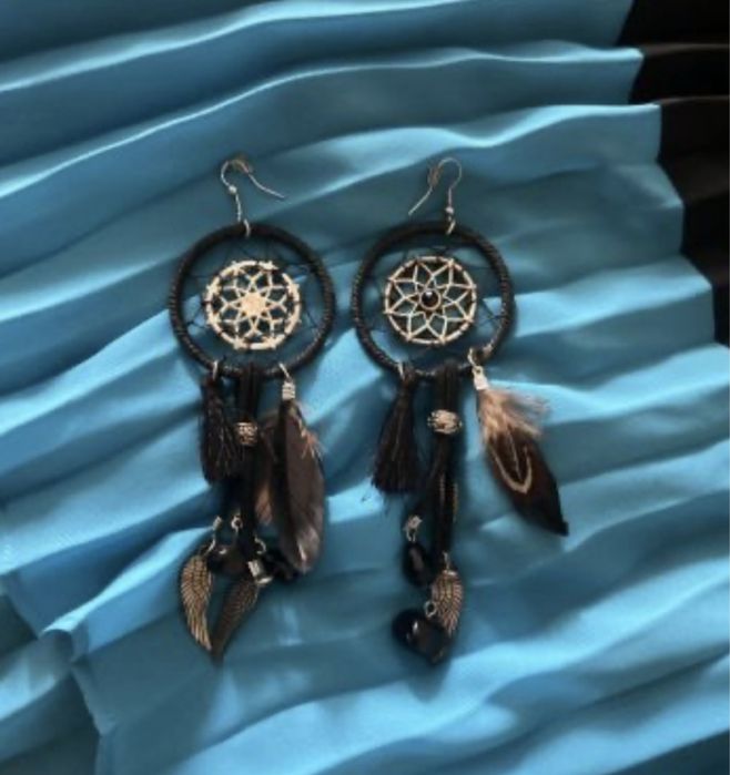 Пола плисе в зелено, синьо и черно + подарък