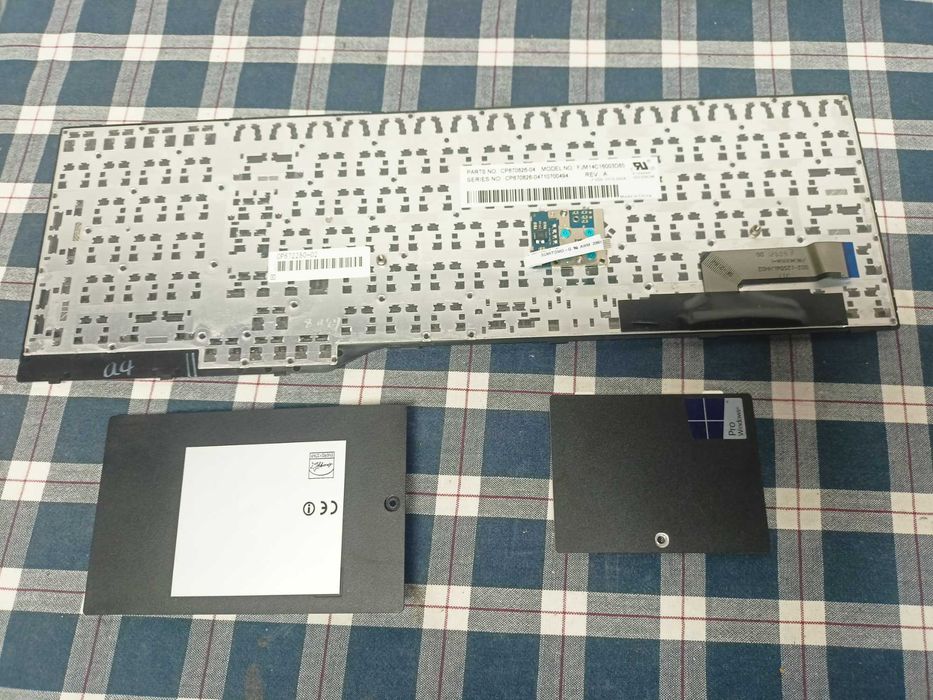 Elemente Fujitsu LifeBook E557