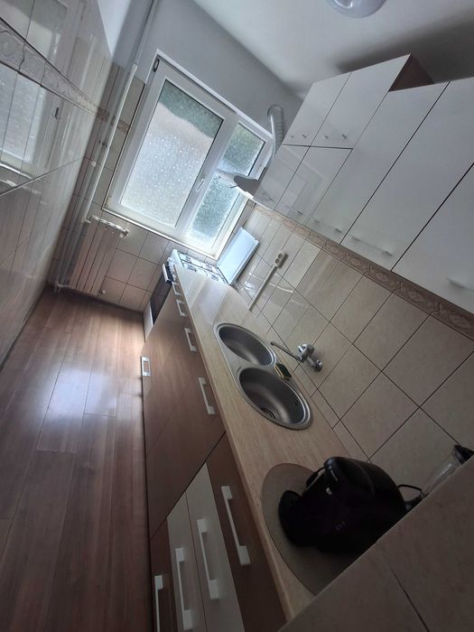 Apartament de închiriat