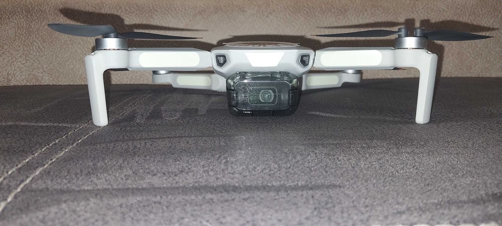 Дрон DJI Mini 2 SE