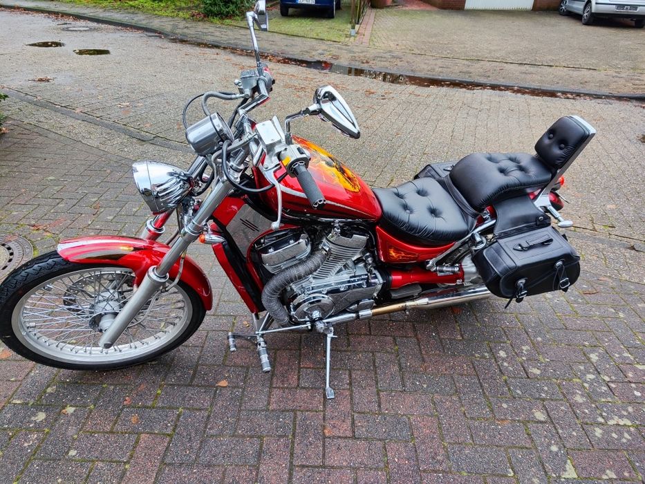 Suzuki intruder 600