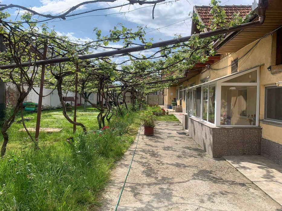 Inchiriez in regim hotelier