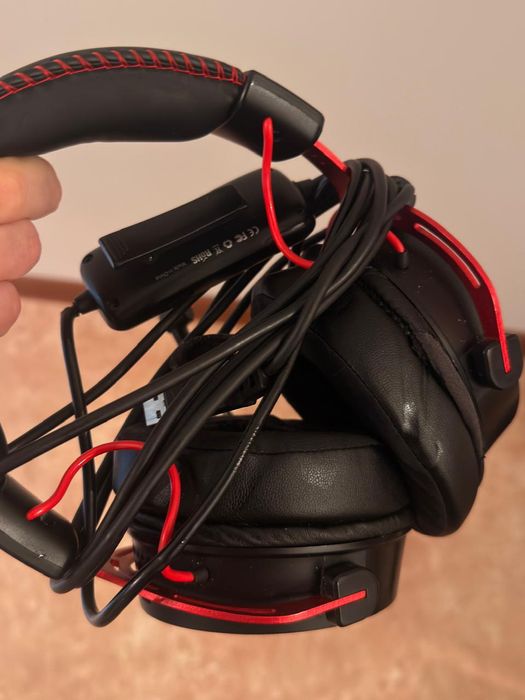 Продам игровые наушники