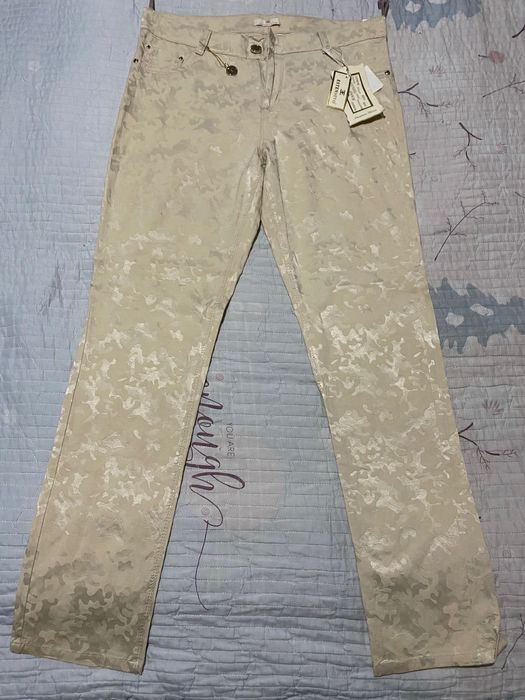 Женская одежда и обувь