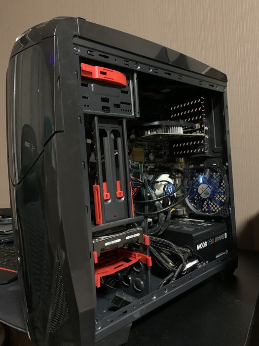 Gaming компютър + процесор и части