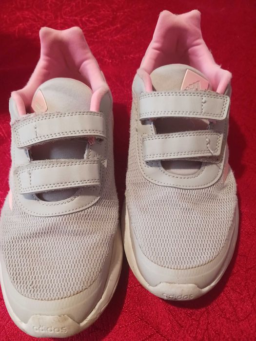 Маратонки Adidas 382/3