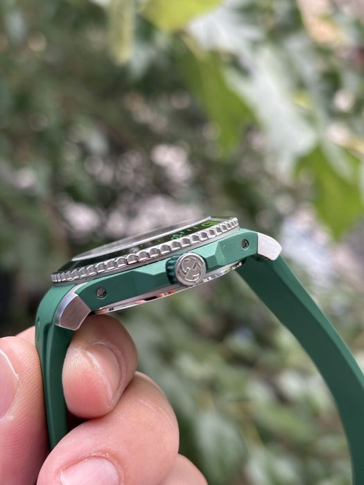 Gucci Dive Swiss Made-YA136310