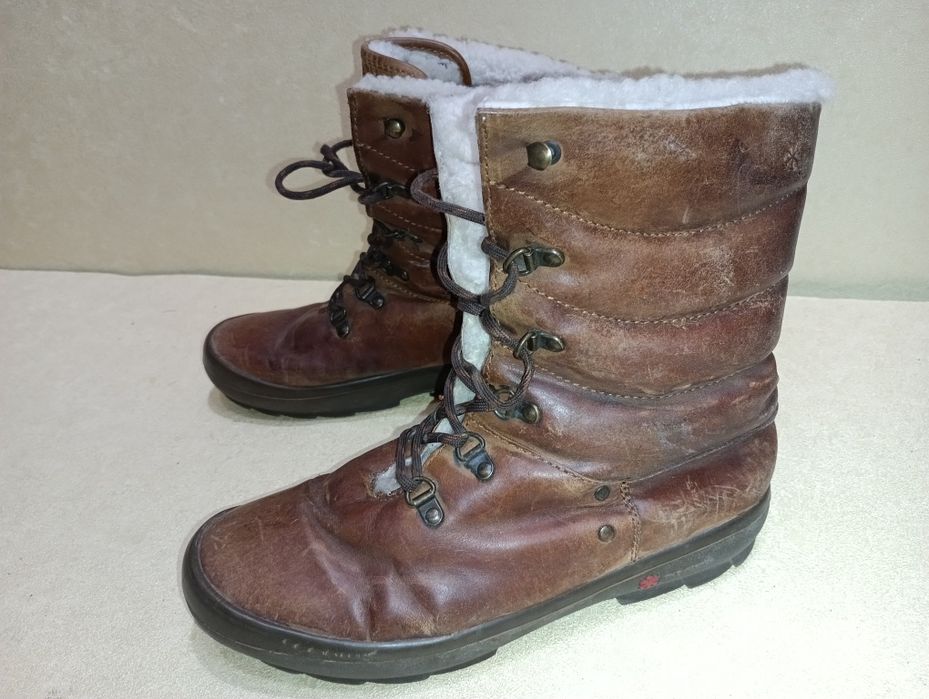 Кожени апрески N 41- 12 лв