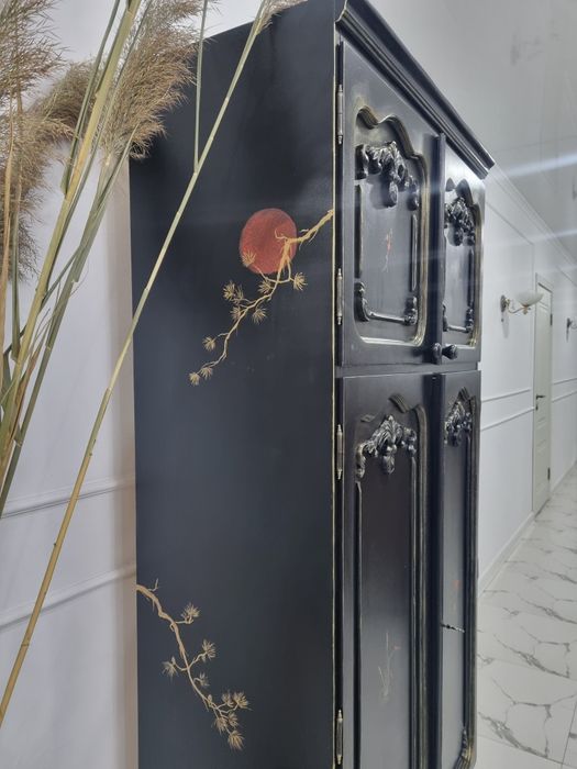 Интерьерный Шкаф -Винтаж