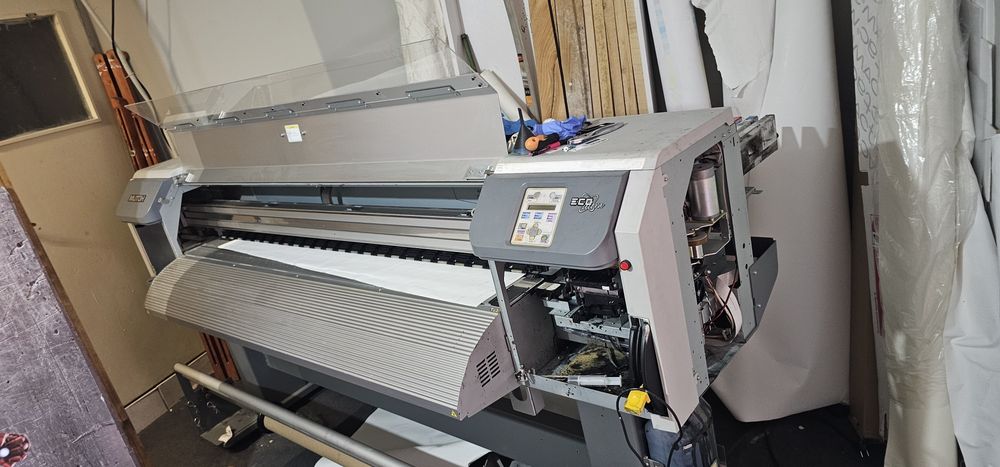 Широкоформотен принтер Mutoh vj1614