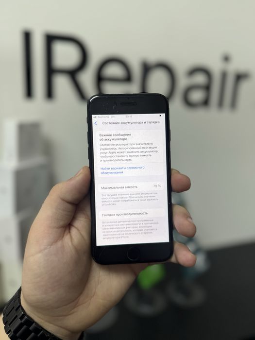 Айфон,IPhone SE 2020  64gb