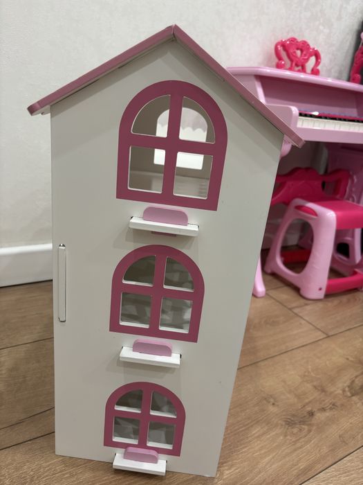 Детский кукольный домик