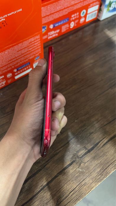 Iphone xr holat yahsh