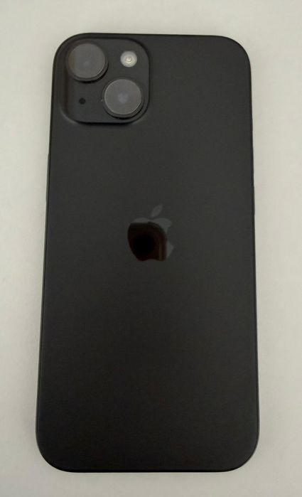 Продам iPhone 15 128GB