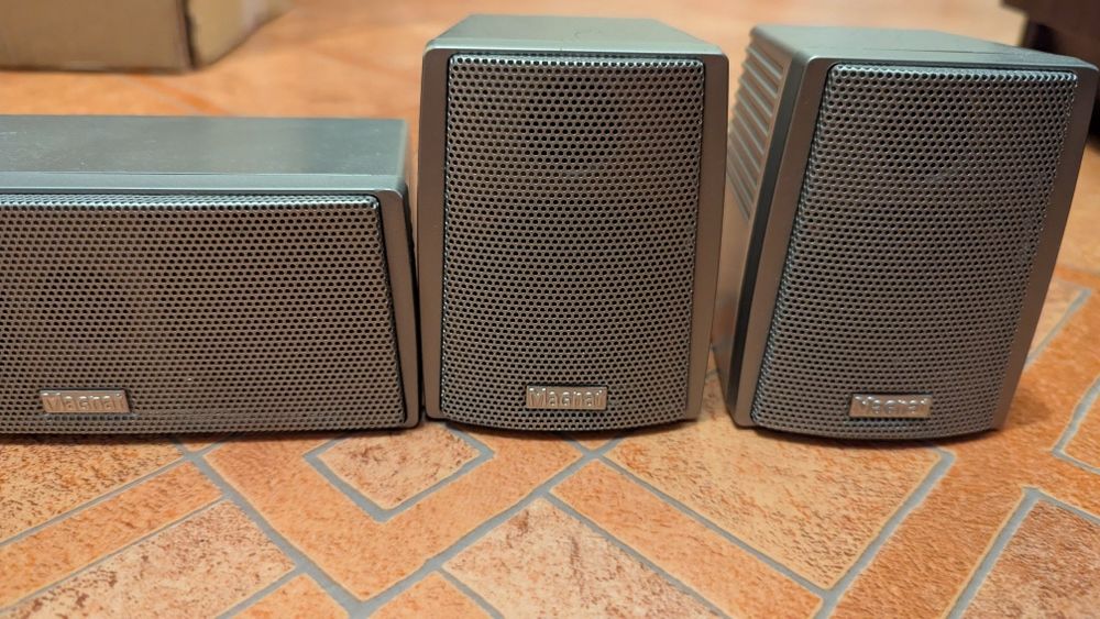 Sateliți și centru Magnat Stylus 7000A musik