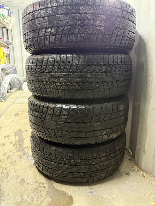 Продам комплект дисков с резиной