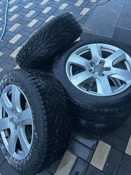 Jante set si Cauciucuri iarna, stare foarte buna