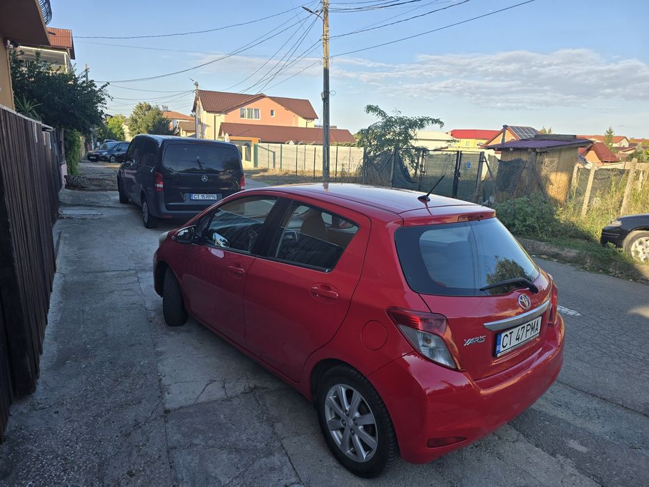Toyota Yaris benzina