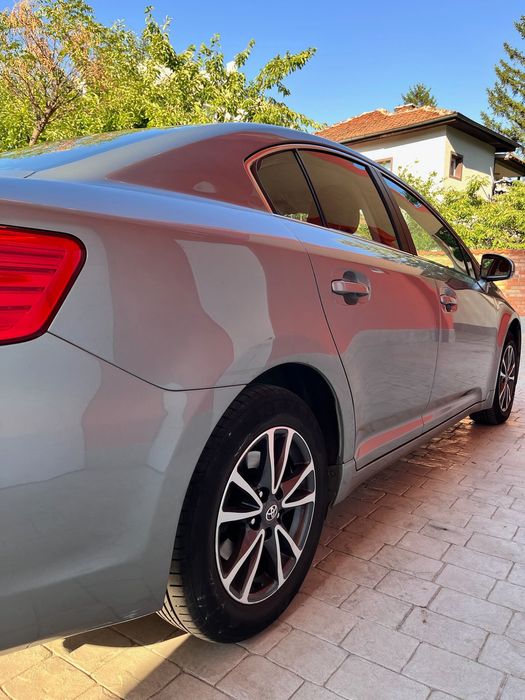 Toyota Avensis III Седан (T27) 1.8 VVT-i