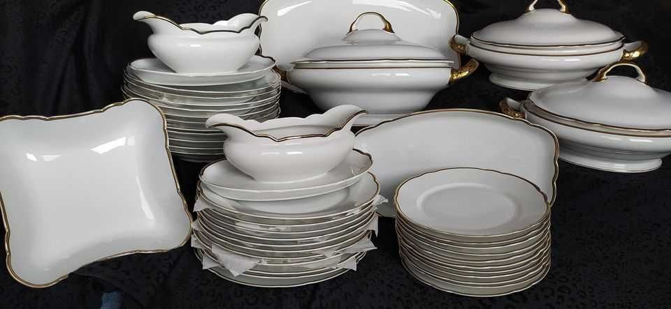 Луксозен сервиз за храна произведен от фабриката порцелан K&A Бавария