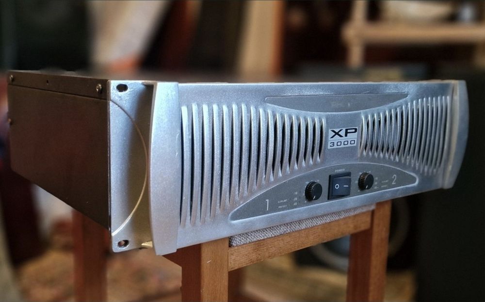 Amplificator  PHONIC XP 3000