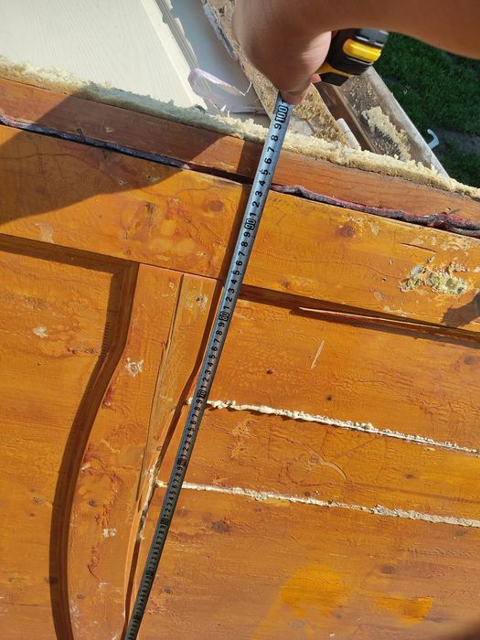 Продам дверь из дерева