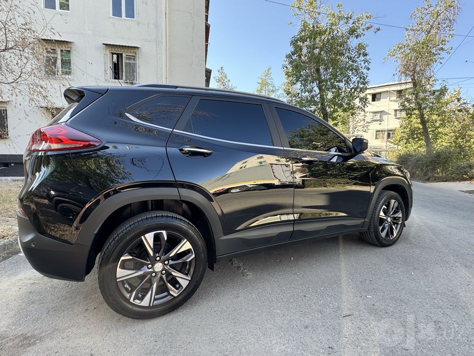 Tracker 2 Premier