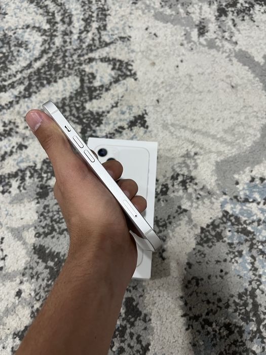 Iphone 13 ochilmagan