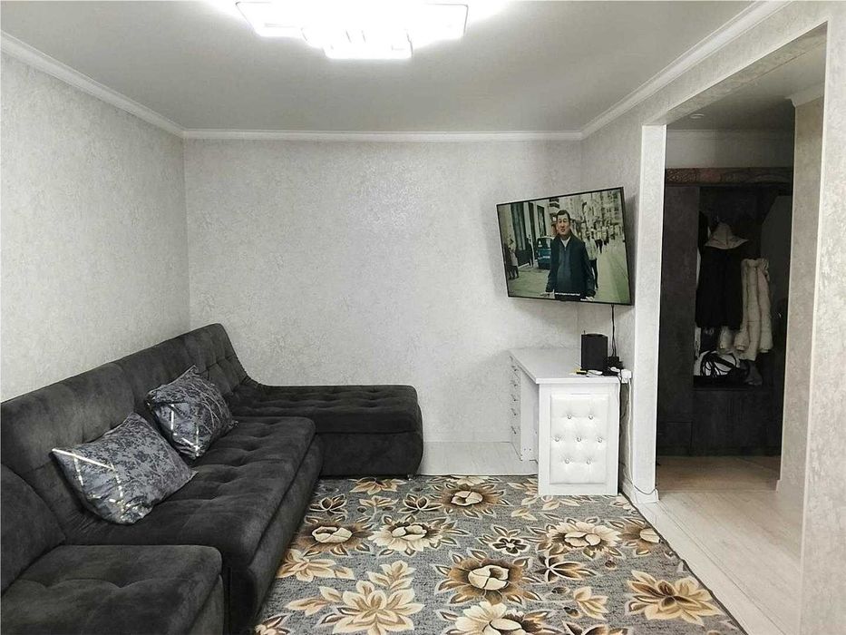 Продам 2х ком кв, 2/5эт, Ермекова