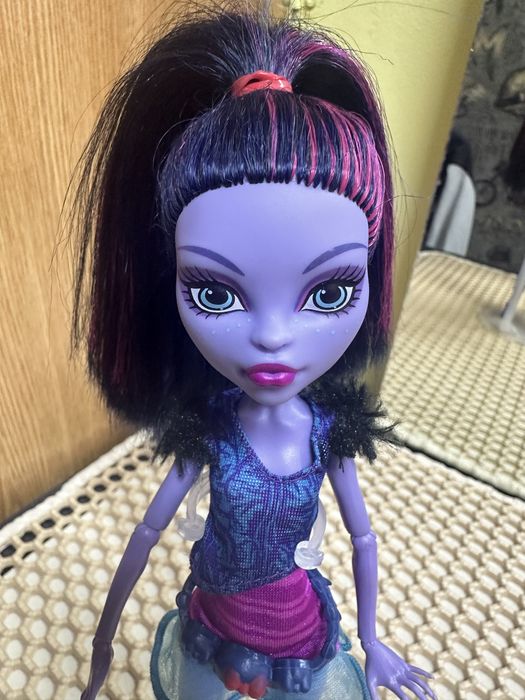 Продам куклу монстр хай !