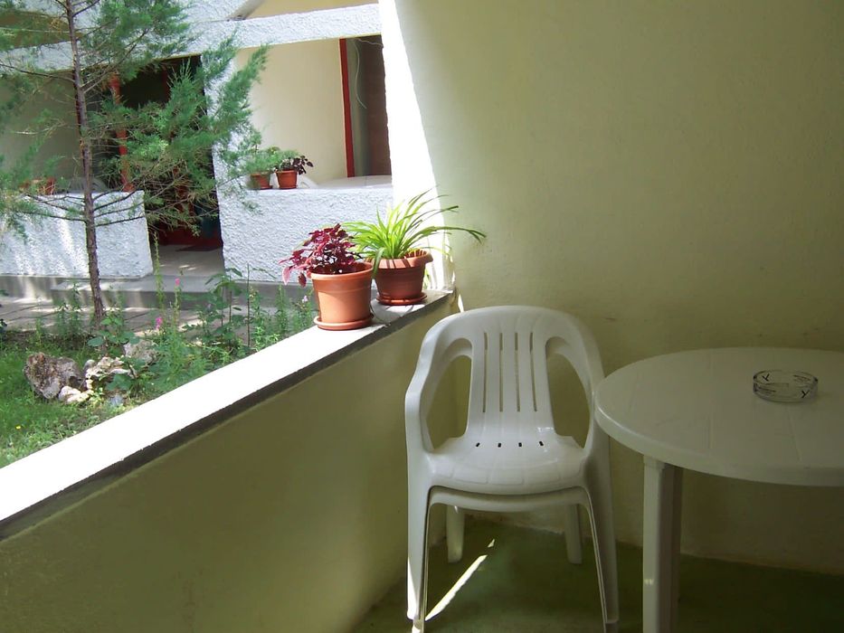 Vila in Statiunea Venus,          
 Imobil/afacere de vânzare in centrul statiunii și aproape de plajă.
