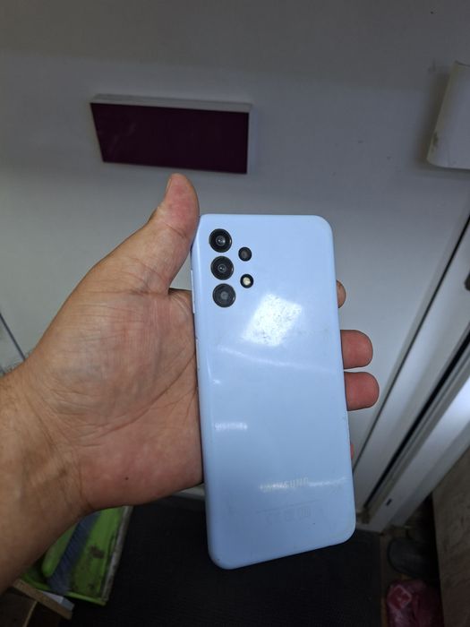 Samsung A 13 joyi 32gb rangi havo rang