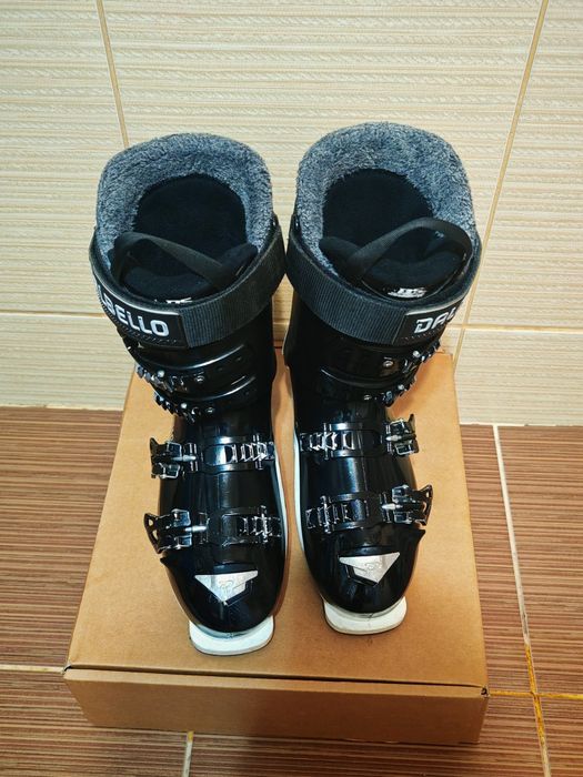 Clapari schiuri Dalbello DS AX 90 LTD mondo 23-23,5 eu 36,5-37