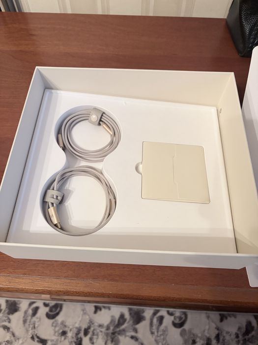 Bang & olufsen h100