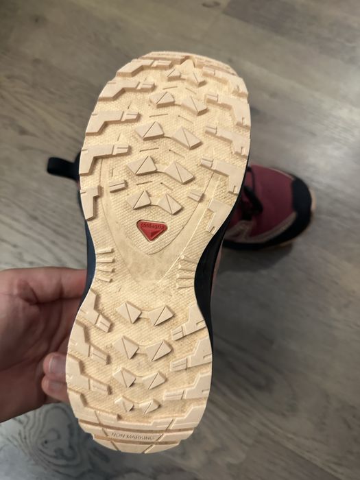 Salomon marime 34