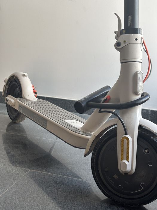 Xiaomi scooter 3 електрическа тротинетка