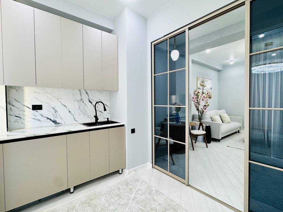 ПРОДАЕТСЯ 2/5/14 60м2 ЖК Prestige Gardens на: Шота Руставели улица