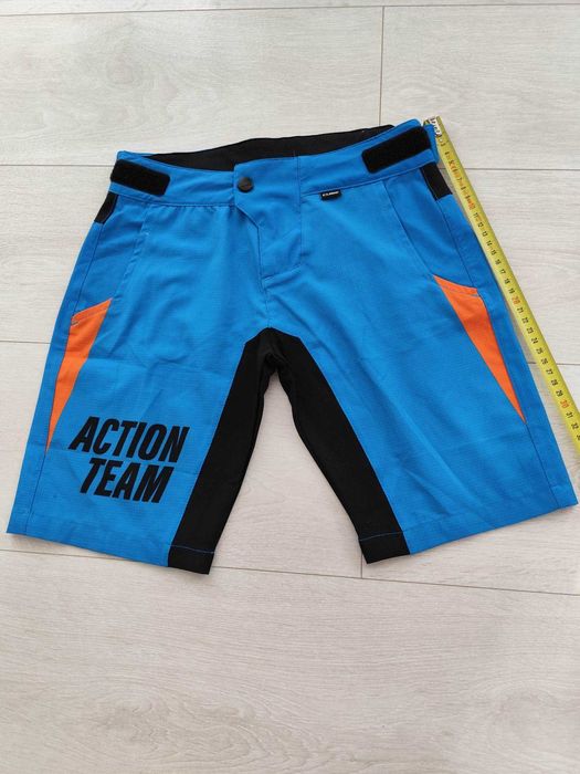 Pantaloni scurti sport baieti, CUBE Action Team, 122-128, stare buna