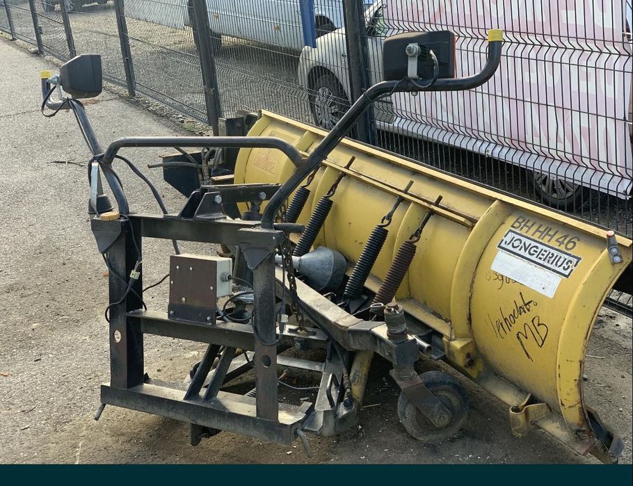 Lamă  zăpadă  cu suport