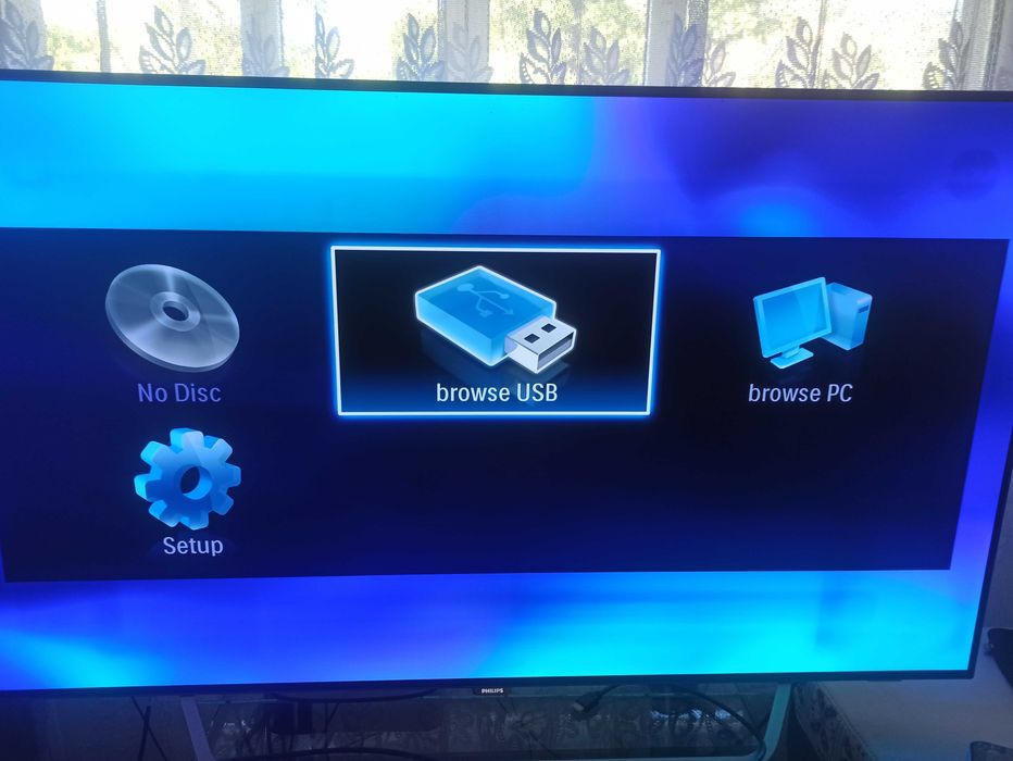 Blu-Ray плеър Pfilips BDP 5100