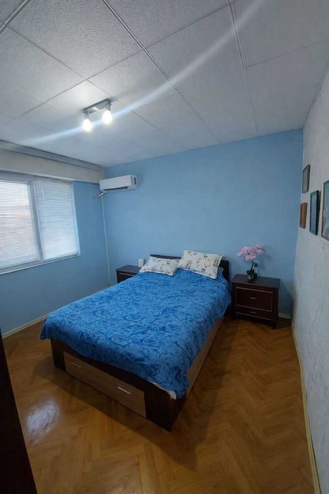 Тристаен апартамент за продажба в кв. Струмско, гр. Благоевград