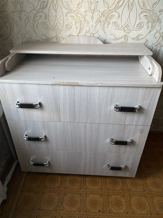 Продам камод в хорошем состоянии