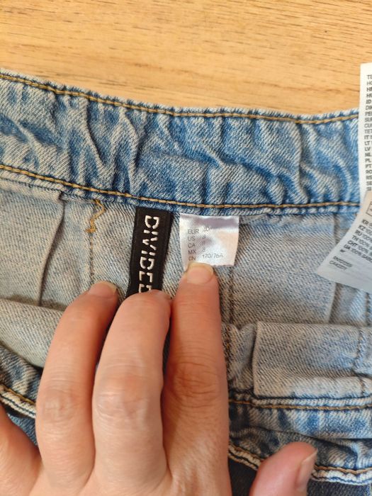 Поли С и М къса дънкова, дълга тюлена на точки и още 2-6 евро